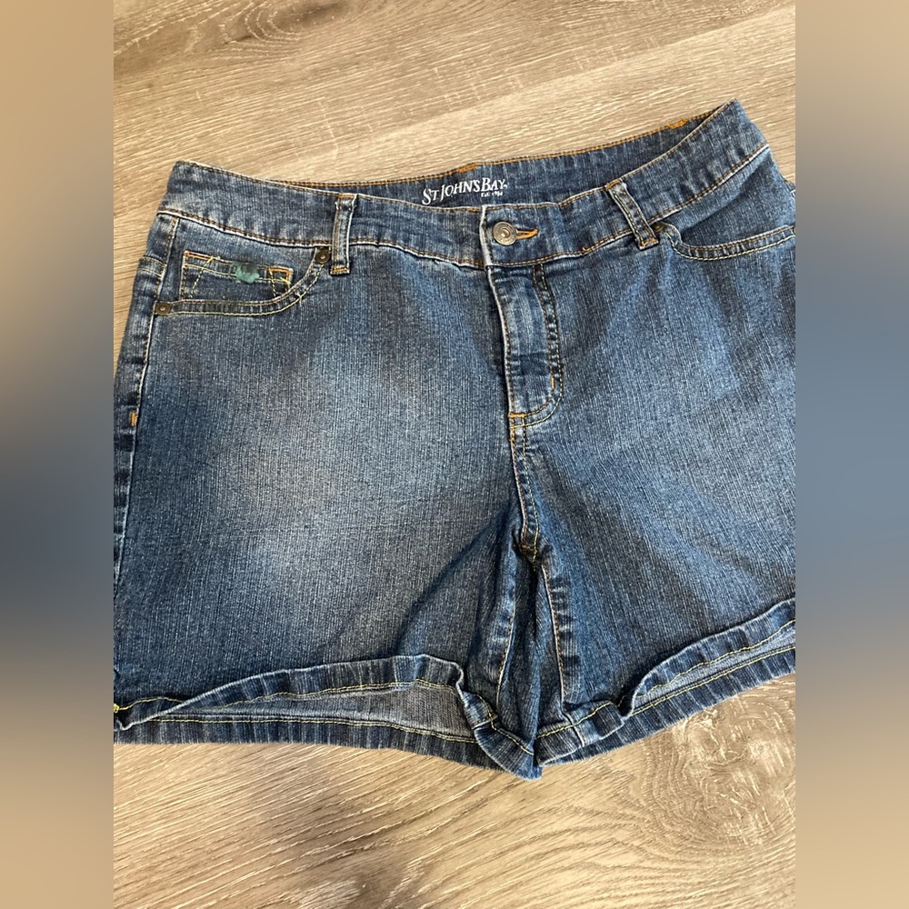 St. John’s Bay woman’s jean shorts